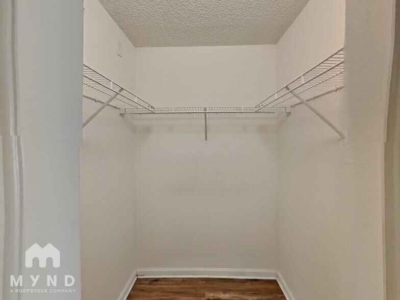 Building Photo - 108 Pine Bark Way