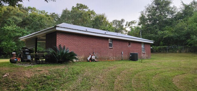 Building Photo - 13509 Old Co Rd 32