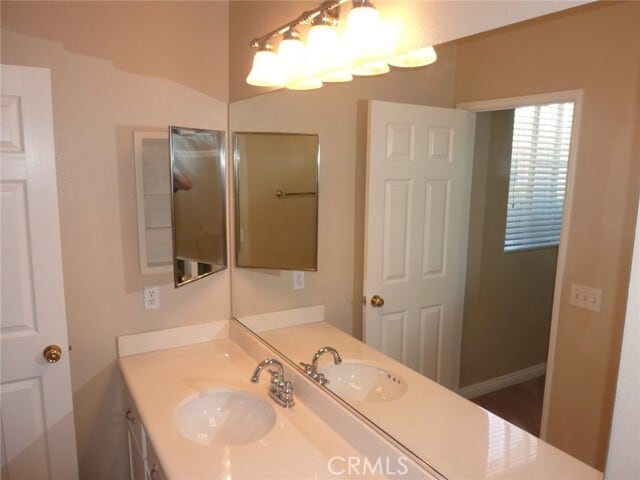 Building Photo - 141 Trofello Ln