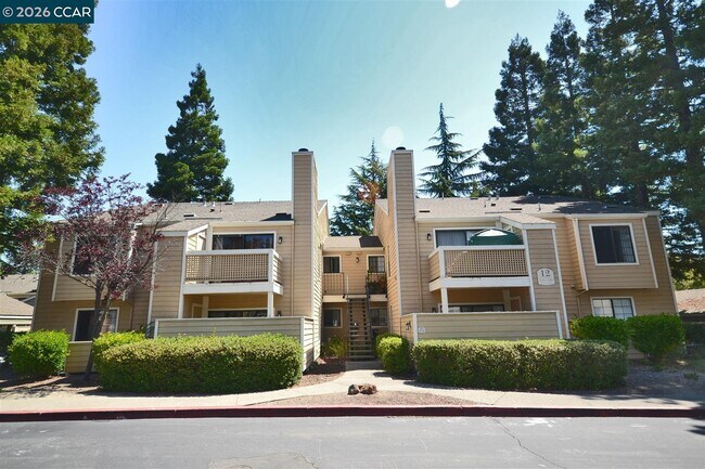 Building Photo - 182 Eastridge Dr
