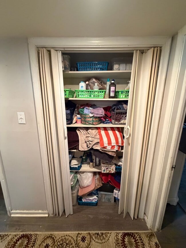 Building Photo - 3212 Barton Ave