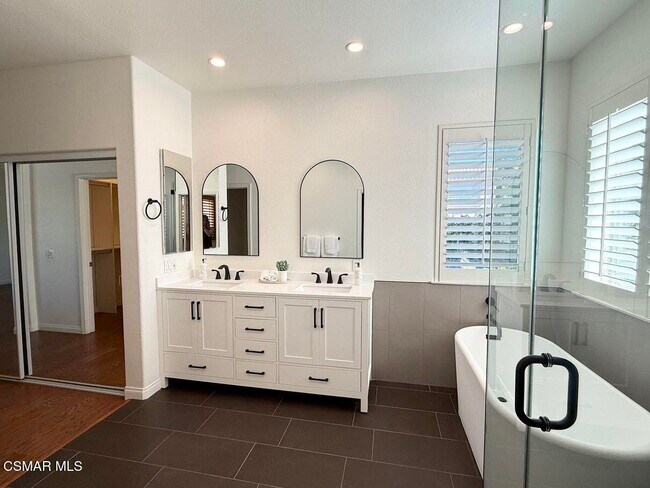 Building Photo - 2659 Capella Way