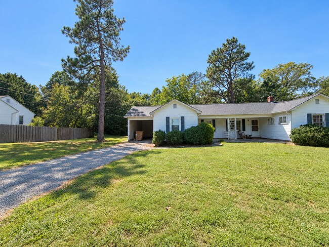 Building Photo - 2307-A S NC Highway 87