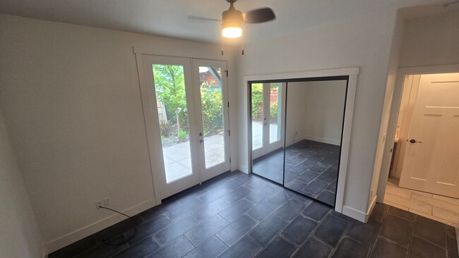Building Photo - Newer 3-bedroom, two-story home located ju...
