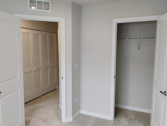 Building Photo - 936 Jenkins Ct