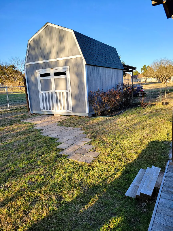 Building Photo - 207 Panther Path