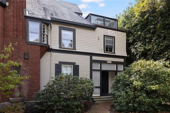 Building Photo - 107 Old Beach Rd