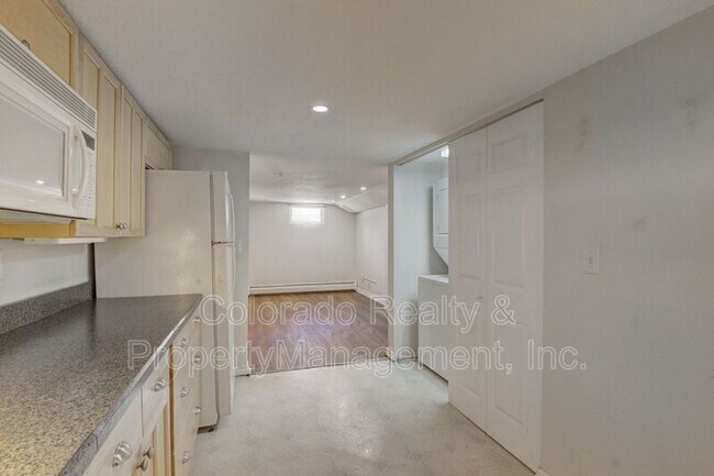 Building Photo - 1736 S Humboldt St
