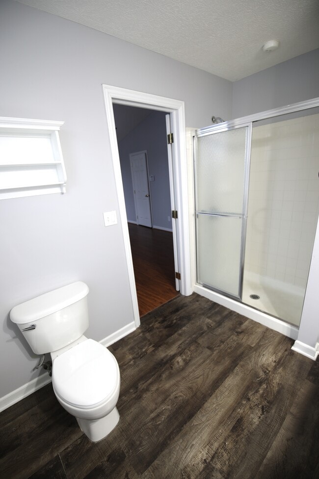 Building Photo - 4400 Greensbury Dr