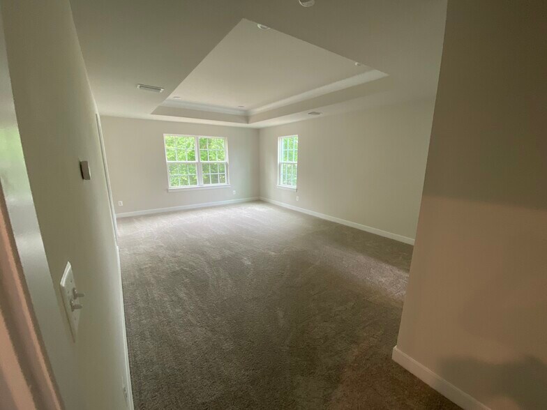 Master Bedroom - 210 Felix Dr