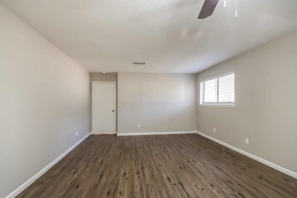 Building Photo - 2210 Dristone Dr