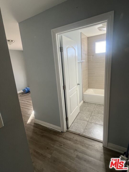 Building Photo - 225 E 30th St