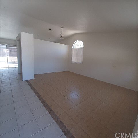 Building Photo - 11417 Star St