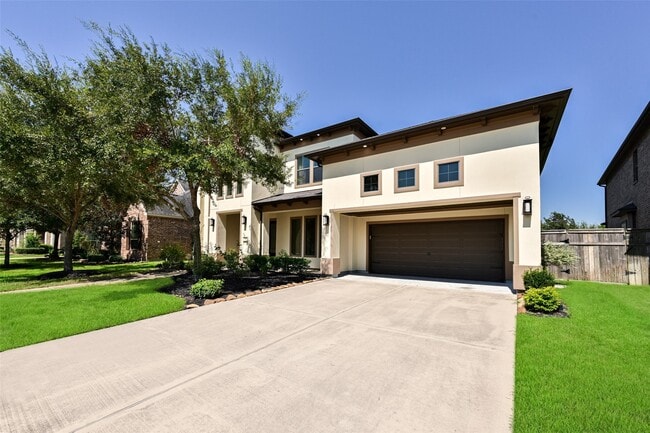 Building Photo - 27810 Burnett Hills Ln