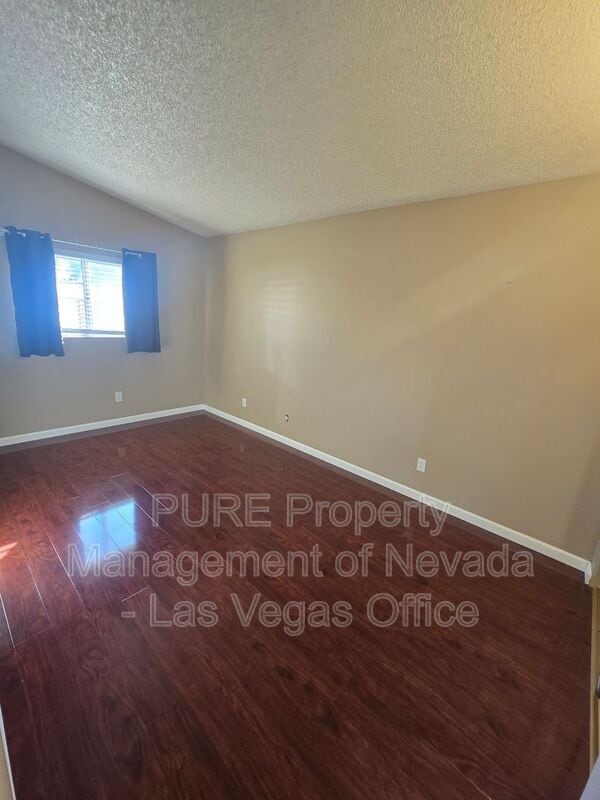 Building Photo - 4270 Rollingstone Dr