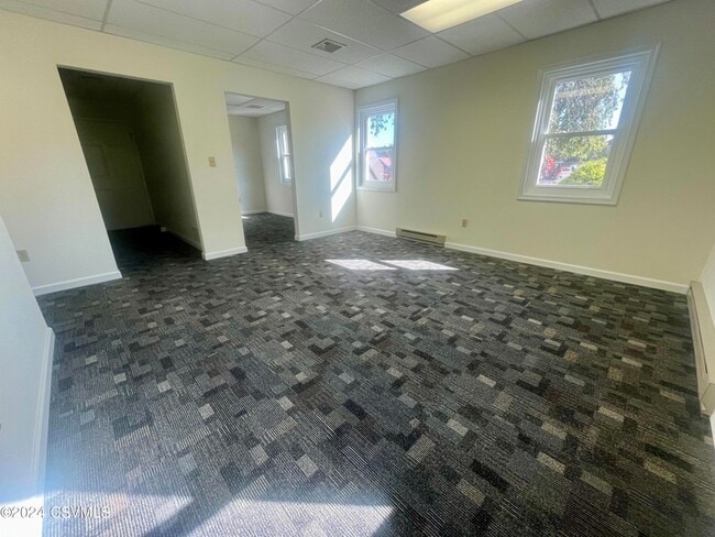 Building Photo - 1157 Westbranch Hwy