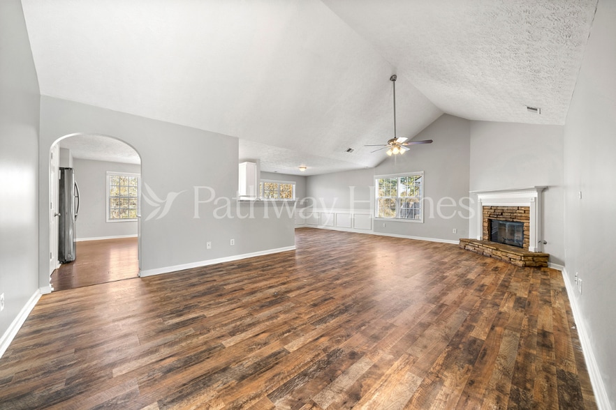 Building Photo - 187 Berkley Dr