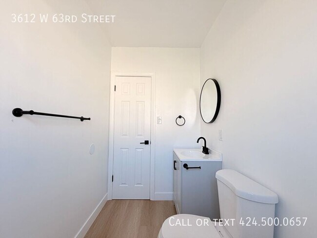 Building Photo - 3612 W 63rd St