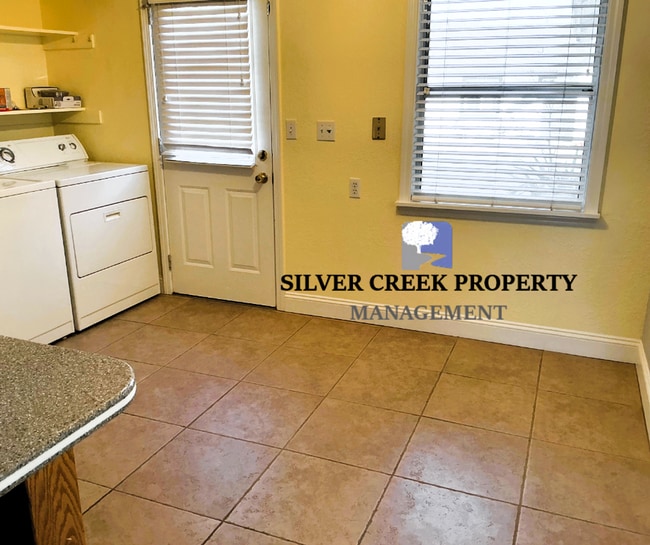 Building Photo - South M St, Livermore, CA 94550