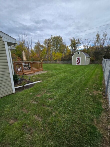 Building Photo - 7974 Pickett Ln