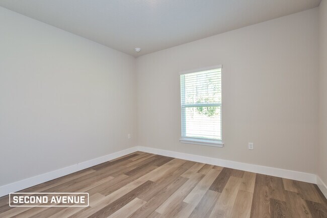 Building Photo - 60 Whippoorwill Dr