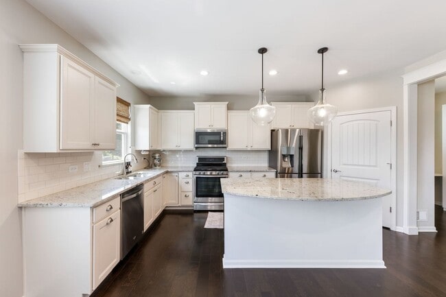 Building Photo - 2524 Balsam Cove Rd