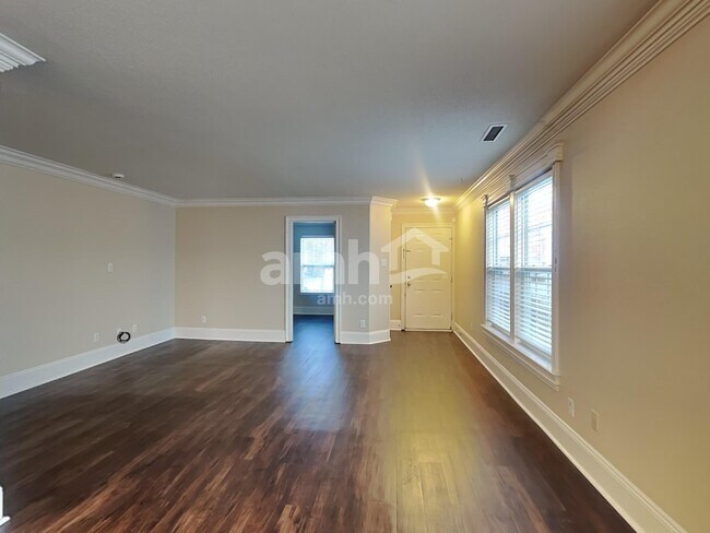 Building Photo - 12925 Old Glory Dr