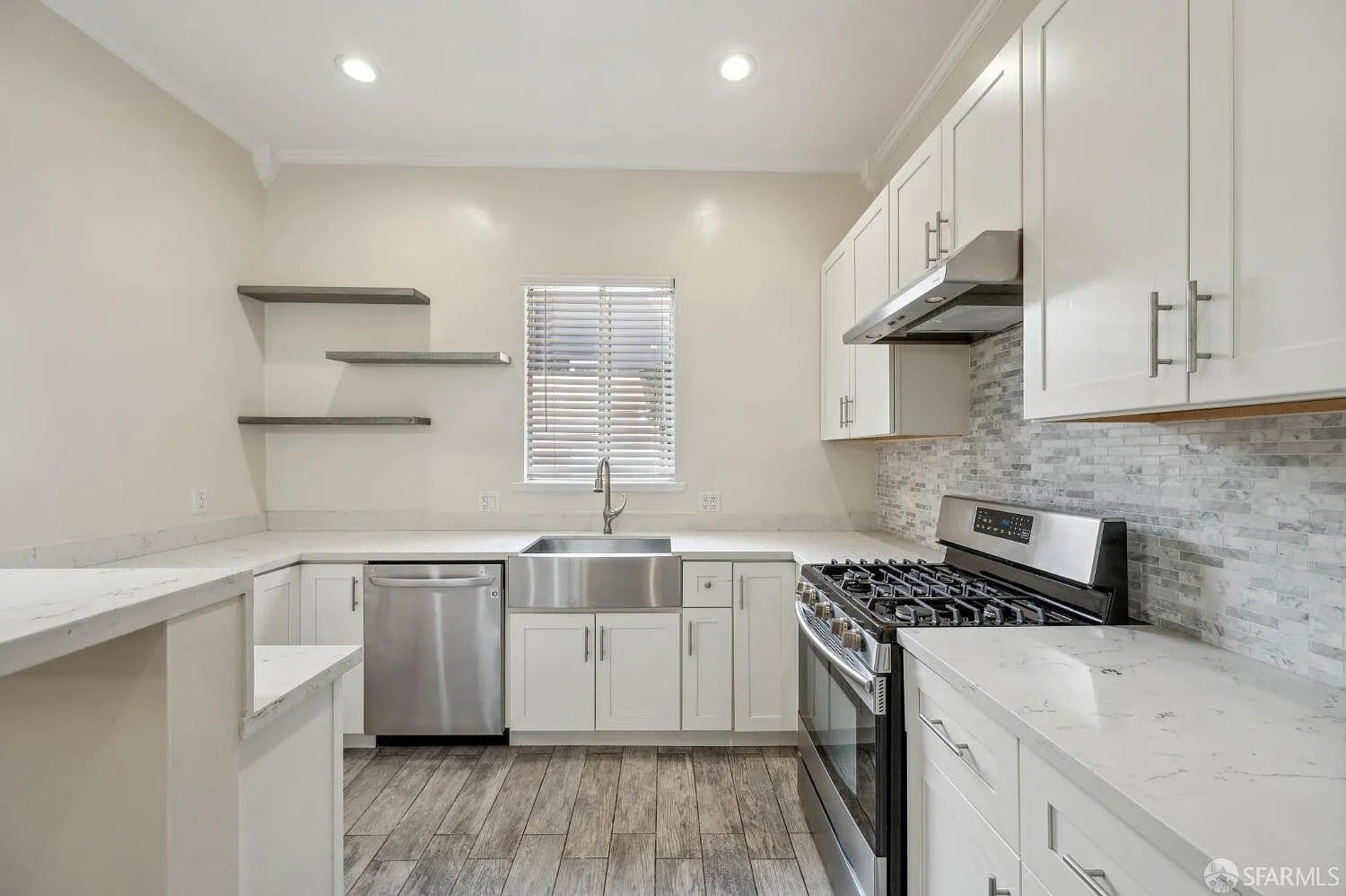 Building Photo - 1343 Pierce St