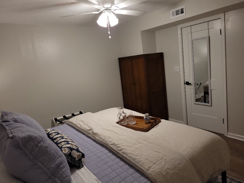 Building Photo - 3248 Welsh Run Rd