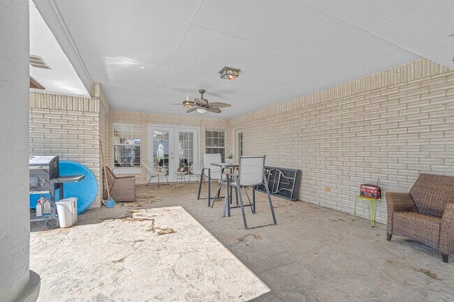 Building Photo - 3111 Persimmon Ct