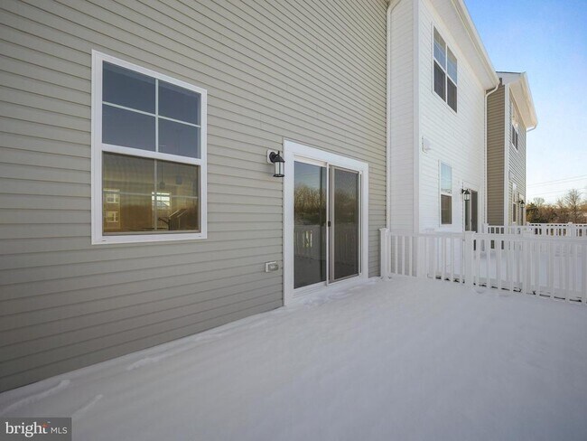 Building Photo - 93 Cooperage Rd
