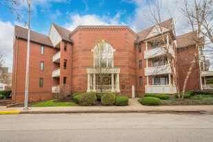 Building Photo - 100 Denniston St