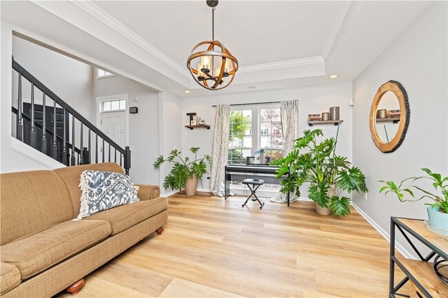 Building Photo - 636 Yardley Ct