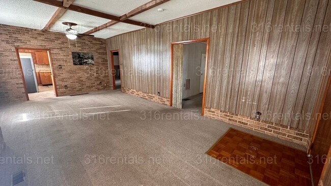 Building Photo - COMING SOON, PLEASE CHECK BACK