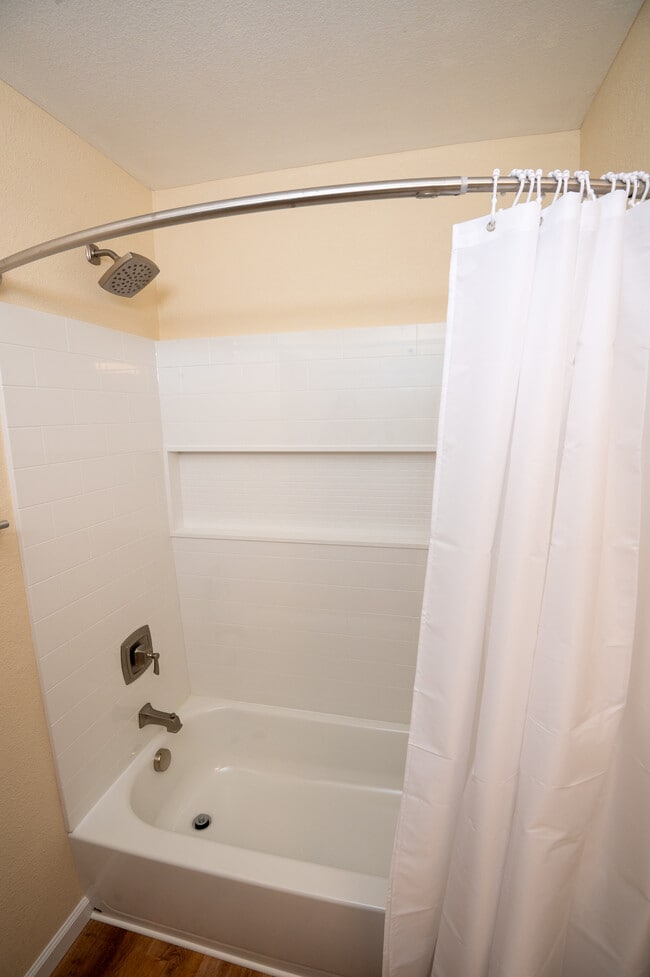 Building Photo - 9952 Melbourne Cir