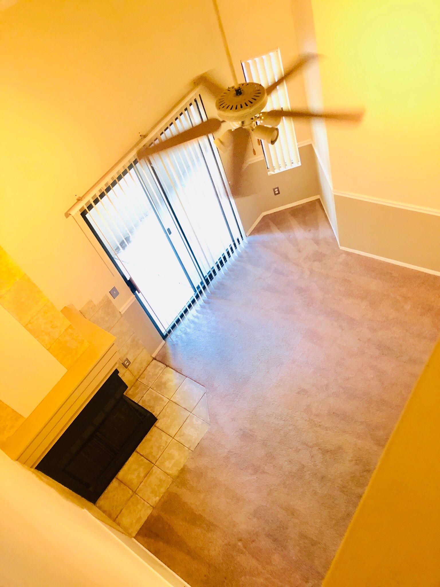 Building Photo - 4850 E Desert Cove Ave