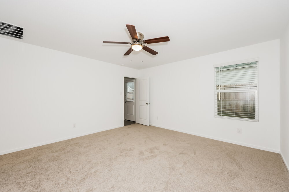 Building Photo - 1604 Limpkin Dr