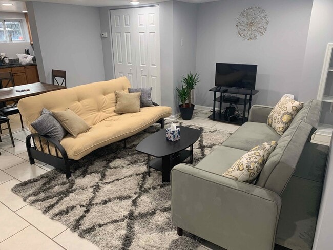 Building Photo - 613 P St NW