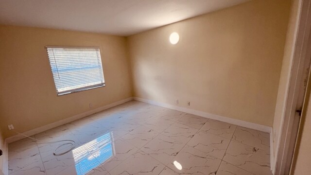 Building Photo - 4875 Lake Arjaro Dr