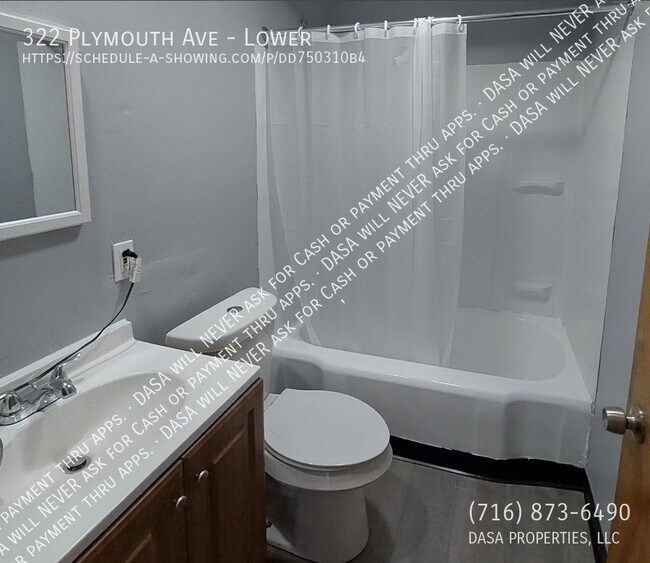 Building Photo - 322 Plymouth Ave