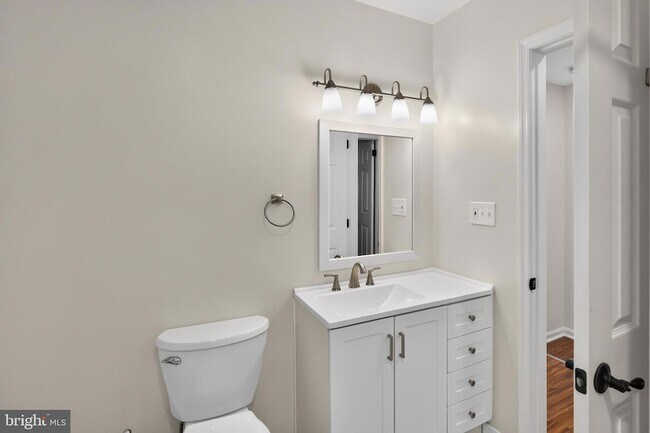 Building Photo - 51 Oak Crest Ct