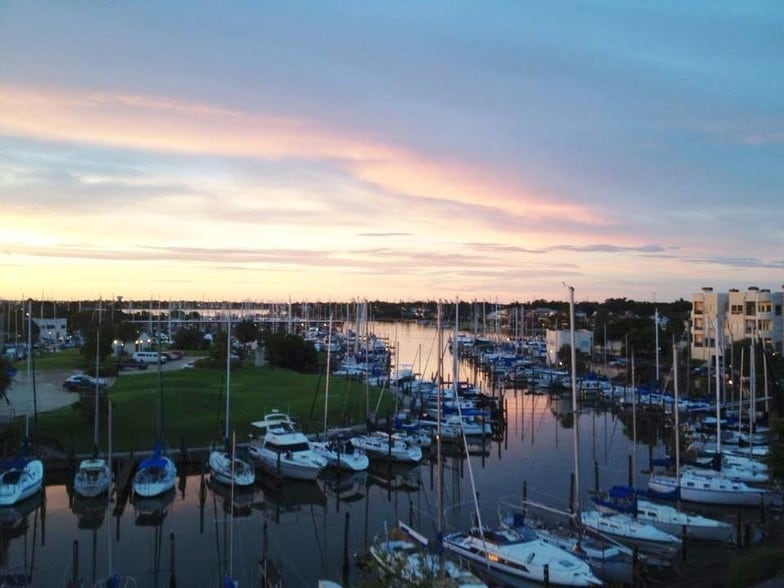 Building Photo - Legend Point Condominiums