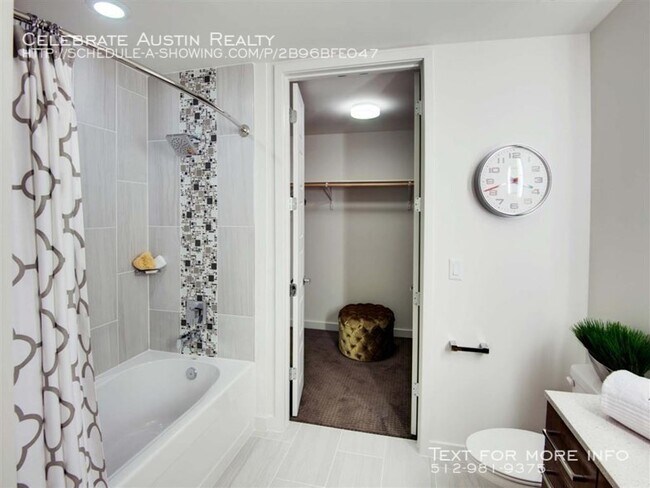 Building Photo - The Bowie