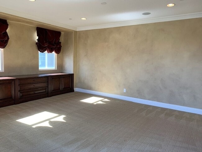 Building Photo - Boat Dock Home | Gated Community | Oxnard ...