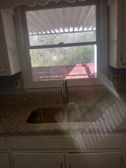 Building Photo - 799 Sage Ln NW