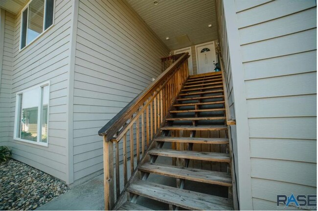 Primary Photo - 7107 56th St