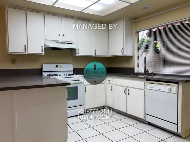 Building Photo - DISCOVER YOUR DREAM CONDO IN COLTON!!!