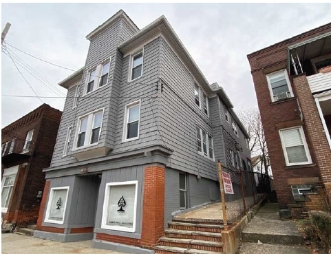 Building Photo - 2051 Murray Hill Rd