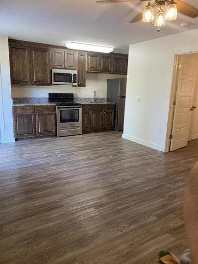 Building Photo - 45490 Sciara Ln
