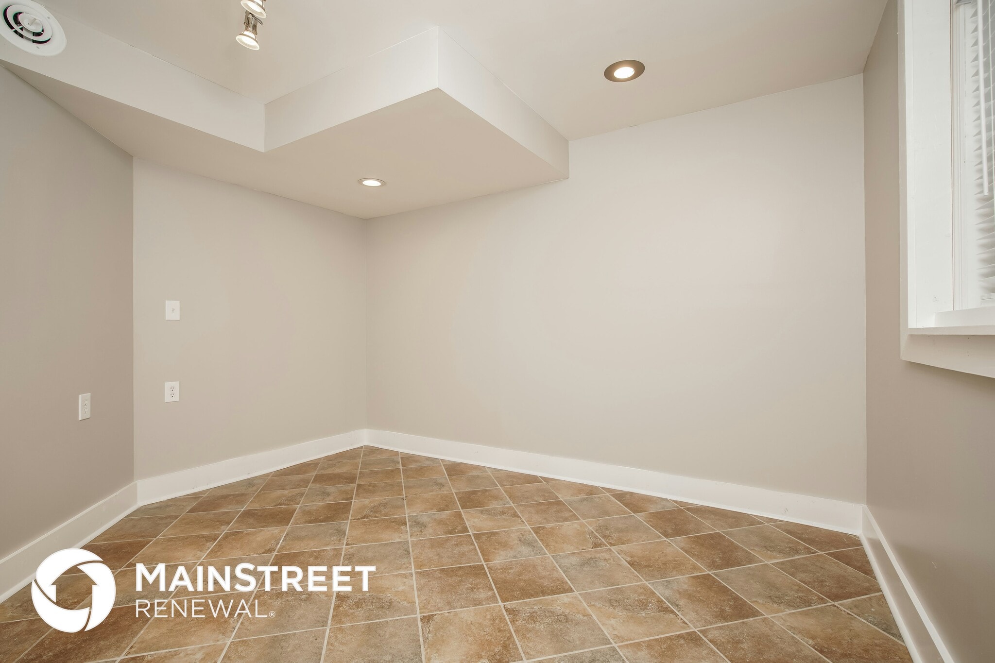 Building Photo - 254 Township Dr